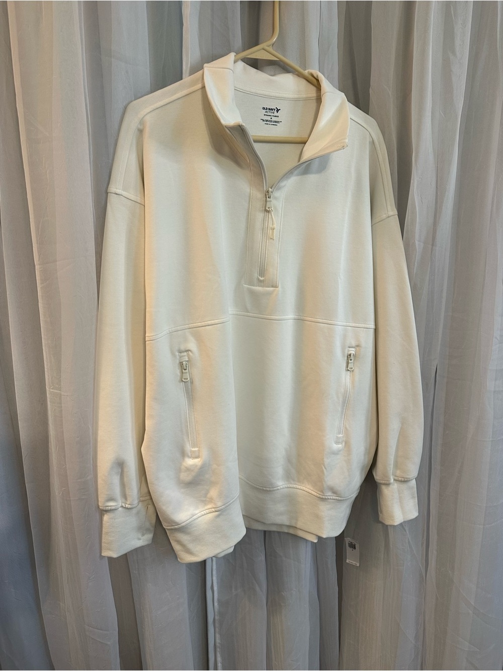 Mens Quarter-Zip Pullover Sweater - white. NWT